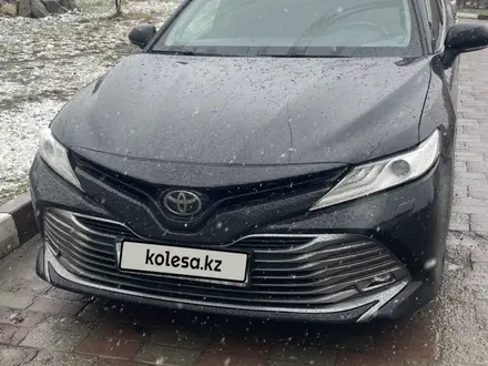 Toyota Camry 2019 года за 12 500 000 тг. в Усть-Каменогорск