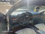 Mercedes-Benz E 320 2003 года за 4 500 000 тг. в Астана – фото 2