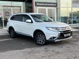 Mitsubishi Outlander 2015 года за 7 600 000 тг. в Шымкент – фото 2