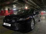 Toyota Camry 2020 года за 14 200 000 тг. в Тараз