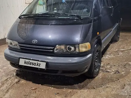 Toyota Previa 1998 года за 3 000 000 тг. в Караганда