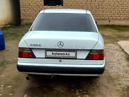 Mercedes-Benz E 230 1988 года за 1 350 000 тг. в Абай (Келесский р-н) – фото 2