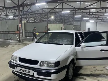 Volkswagen Passat 1994 года за 1 500 000 тг. в Кокшетау – фото 7