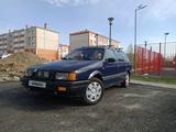 Volkswagen Passat 1993 года за 930 000 тг. в Актобе – фото 2