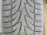 Комплект. Резина зимняя, шипы, SAILUN ICE BLAZER за 70 000 тг. в Петропавловск