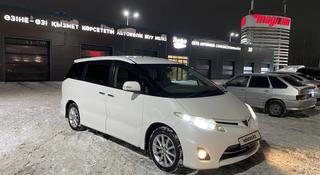 Toyota Estima 2011 года за 7 600 000 тг. в Усть-Каменогорск