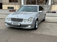 Mercedes-Benz E 320 2005 годаfor6 000 000 тг. в Астана