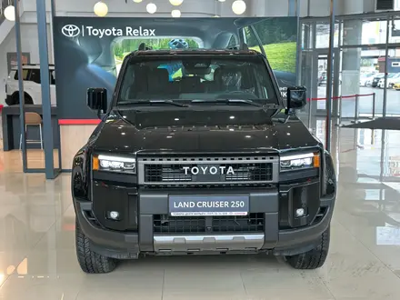 Toyota Land Cruiser Prado Prestige 2025 года за 43 920 000 тг. в Алматы – фото 2