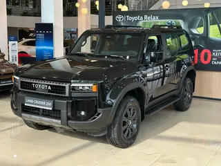 Toyota Land Cruiser Prado Prestige