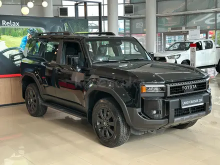 Toyota Land Cruiser Prado Prestige 2025 года за 43 920 000 тг. в Алматы – фото 3