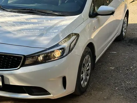 Kia Cerato 2019 года за 7 000 000 тг. в Уральск – фото 2