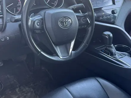 Toyota Camry 2020 года за 10 200 000 тг. в Астана – фото 7