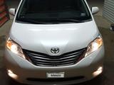 Toyota Sienna 2014 года за 10 000 000 тг. в Актобе – фото 2