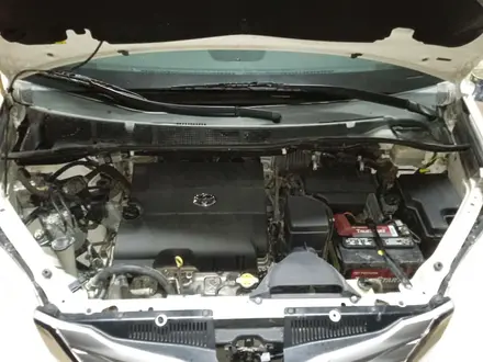 Toyota Sienna 2014 года за 9 000 000 тг. в Актобе – фото 3