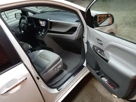 Toyota Sienna 2014 года за 9 000 000 тг. в Актобе – фото 8
