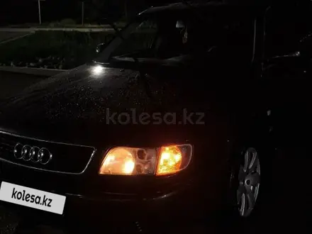 Audi A6 1994 года за 2 500 000 тг. в Алматы – фото 10