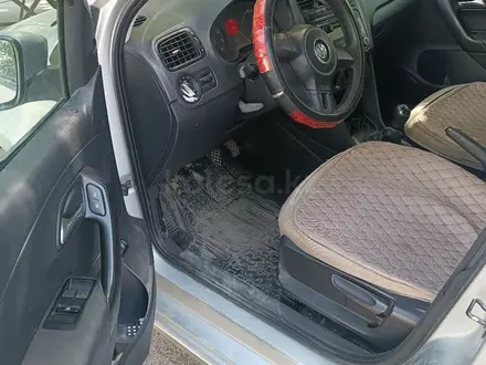 Volkswagen Polo 2014 года за 3 100 000 тг. в Шымкент – фото 4