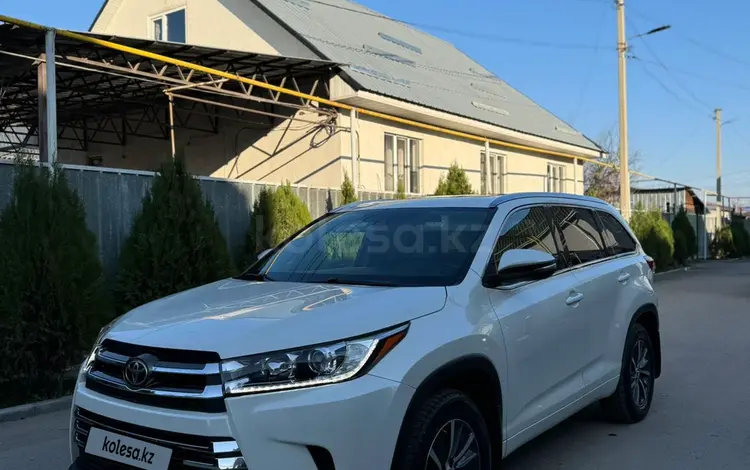 Toyota Highlander 2017 года за 18 500 000 тг. в Алматы