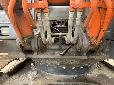 Hitachi  ZX330 2014 года за 19 000 000 тг. в Алматы – фото 12