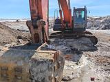 Hitachi  ZX330 2014 года за 19 000 000 тг. в Алматы – фото 4