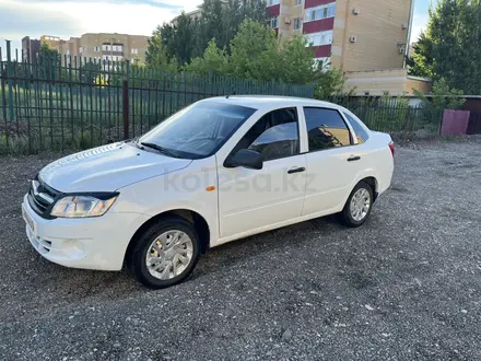 ВАЗ (Lada) Granta 2190 2013 года за 2 200 000 тг. в Актобе – фото 2