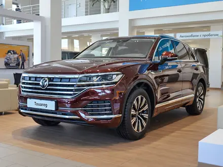 Volkswagen Touareg 2022 года за 32 890 000 тг. в Астана