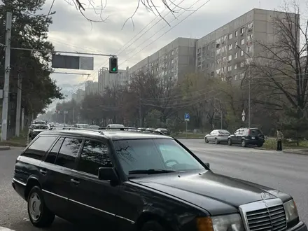 Mercedes-Benz E 230 1991 года за 1 500 000 тг. в Алматы