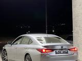 Lexus ES 300h 2026 года за 28 700 000 тг. в Шымкент
