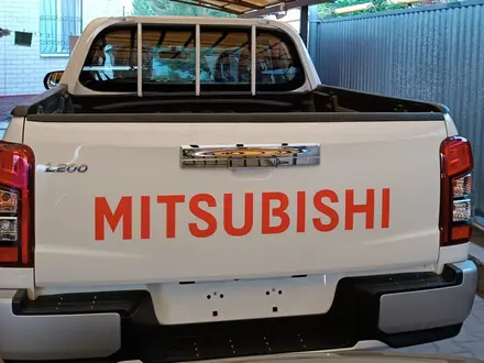 Mitsubishi L200 2022 года за 14 300 000 тг. в Актобе – фото 5