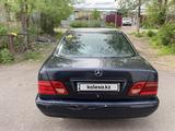 Mercedes-Benz E 230 1996 годаfor2 000 000 тг. в Караганда – фото 2