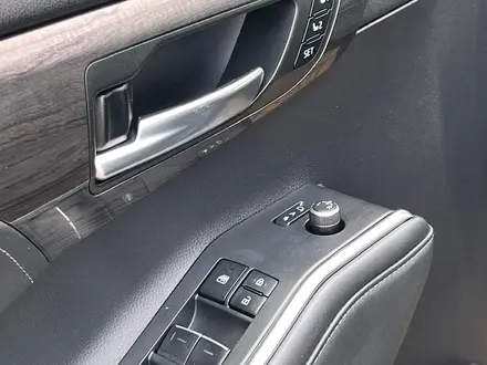 Toyota Highlander 2022 года за 28 000 000 тг. в Астана – фото 12