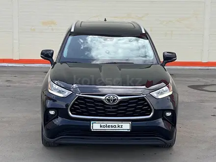 Toyota Highlander 2022 года за 28 000 000 тг. в Астана – фото 2