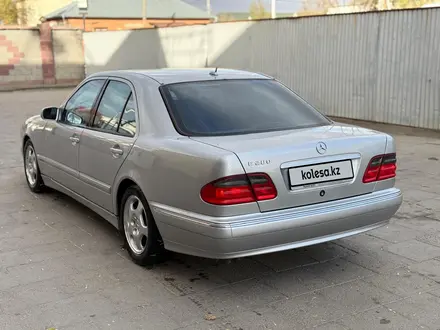 Mercedes-Benz E 280 2001 года за 6 700 000 тг. в Кызылорда – фото 4