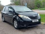 Toyota Sienna 2012 года за 10 500 000 тг. в Алматы