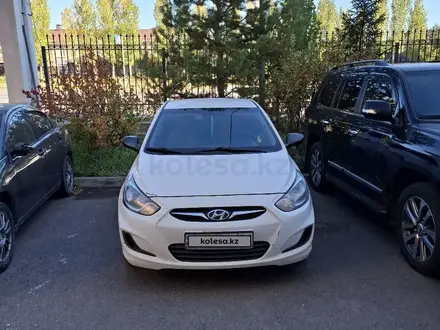 Hyundai Accent 2014 года за 4 000 000 тг. в Астана