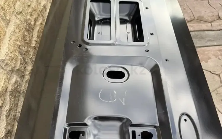 Крышка багажника на Ford за 100 000 тг. в Алматы
