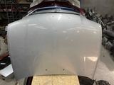 Капот Мазда 626 Птичка за 70 000 тг. в Шымкент