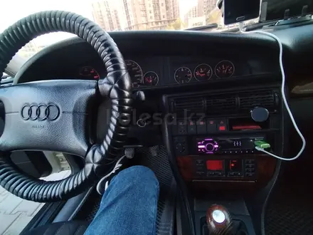 Audi A6 1995 года за 3 500 000 тг. в Актау – фото 21