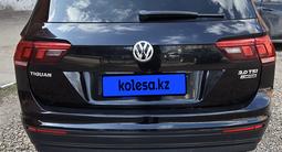 Volkswagen Tiguan 2017 года за 12 200 000 тг. в Астана – фото 2