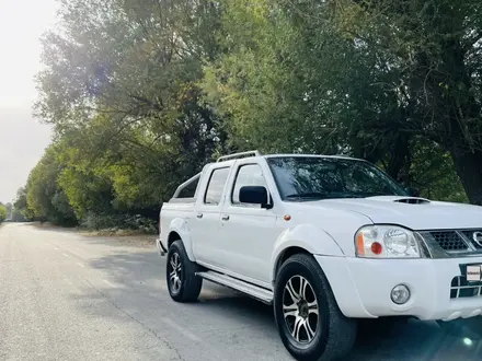 Nissan NP300 2010 года за 2 500 000 тг. в Тараз – фото 10