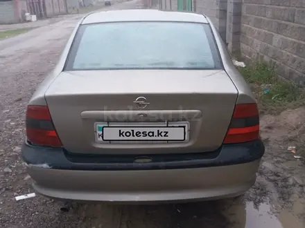 Opel Vectra 1996 года за 850 000 тг. в Жетиген – фото 3