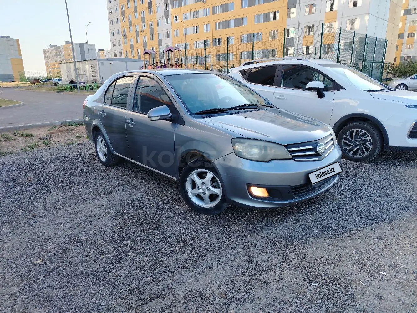 FAW V5, 2013