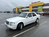 Mercedes-Benz E 280 1994 годаүшін2 399 999 тг. в Караганда