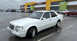 Mercedes-Benz E 280 1994 года за 2 800 000 тг. в Караганда