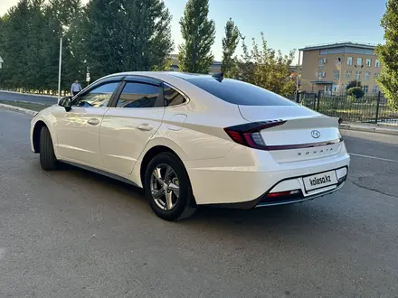 Hyundai Sonata 2022 года за 9 850 000 тг. в Уральск – фото 5