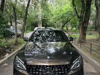 Mercedes-Benz C 250