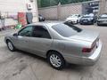 Toyota Camry 1998 годаүшін3 100 000 тг. в Алматы – фото 2