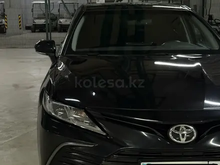 Toyota Camry 2023 года за 14 000 000 тг. в Астана – фото 4