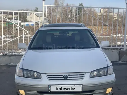 Toyota Camry Gracia 1997 года за 4 100 000 тг. в Алматы – фото 2