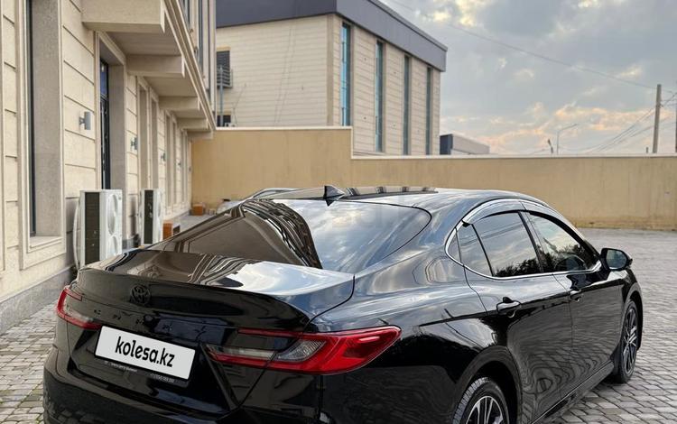 Toyota Camry — миниатюра 4